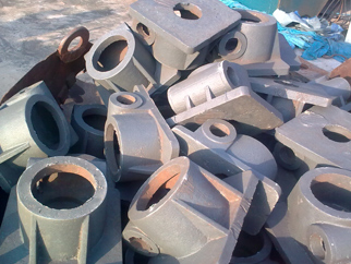 礦山機械設(shè)備鑄鋼件